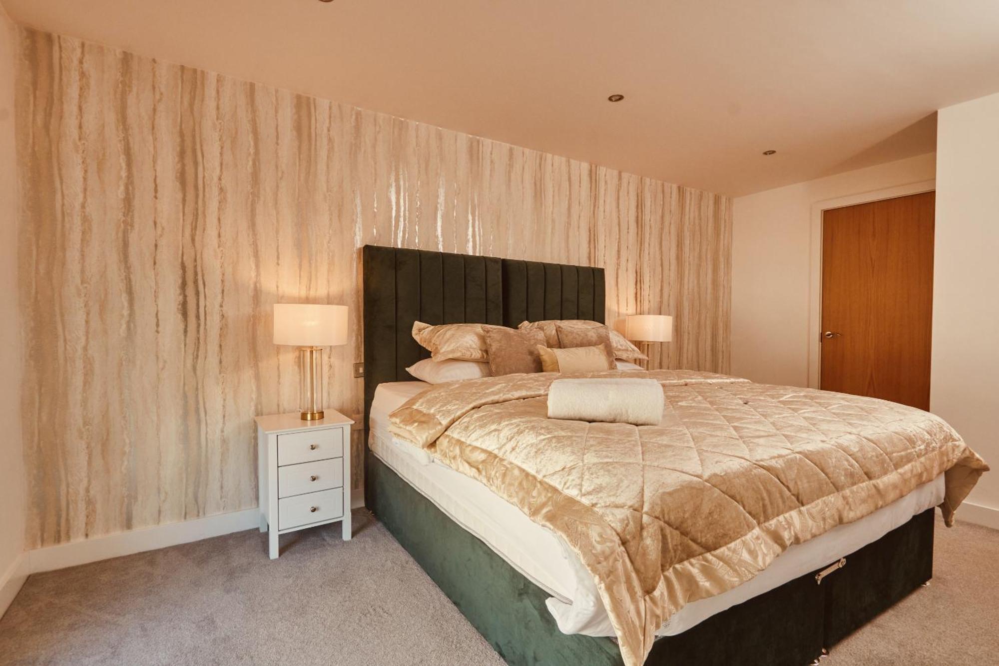 Central Leeds Dock Apt, Free Secure Parking! 2 Bed المظهر الخارجي الصورة