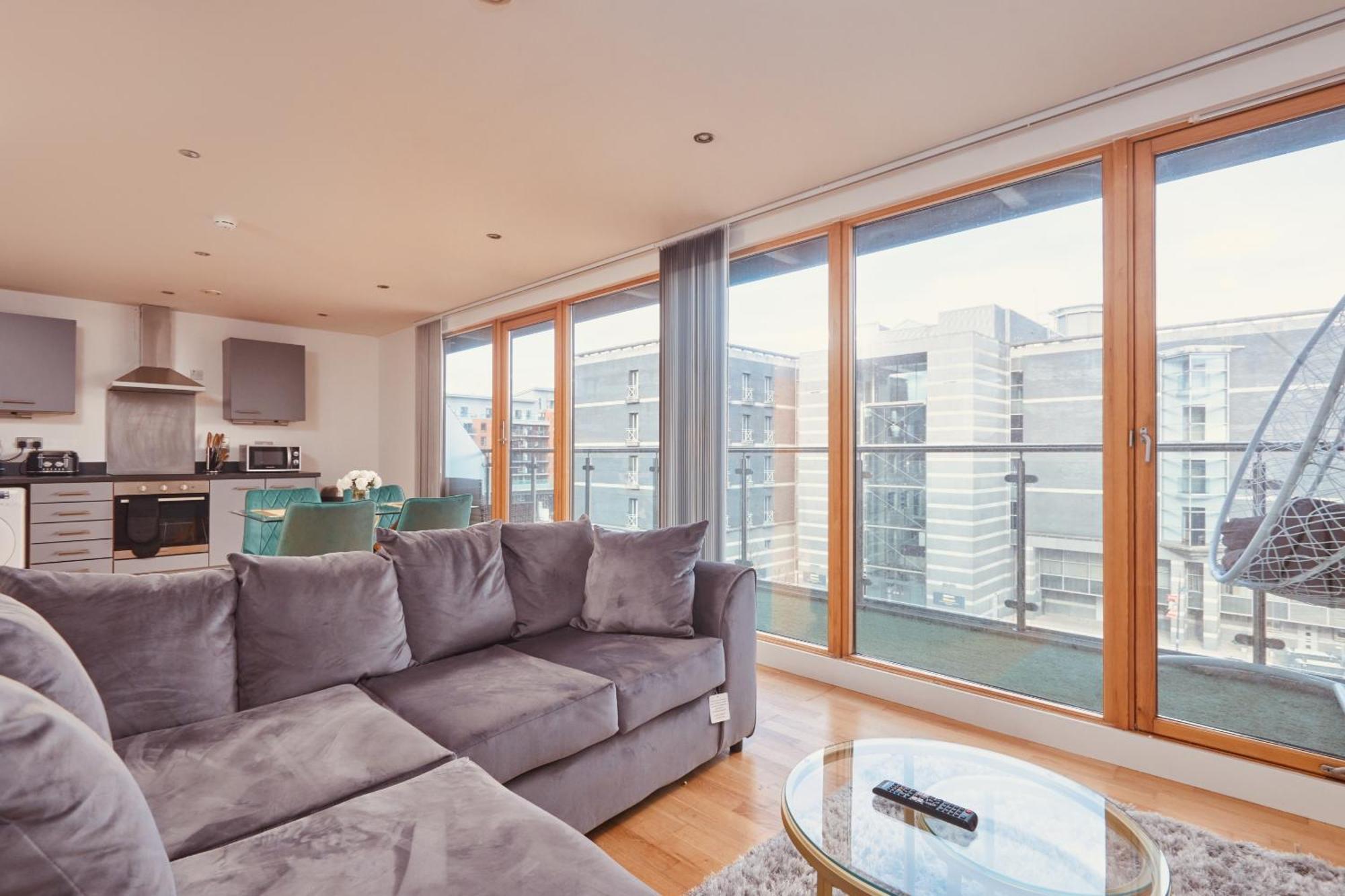 Central Leeds Dock Apt, Free Secure Parking! 2 Bed المظهر الخارجي الصورة